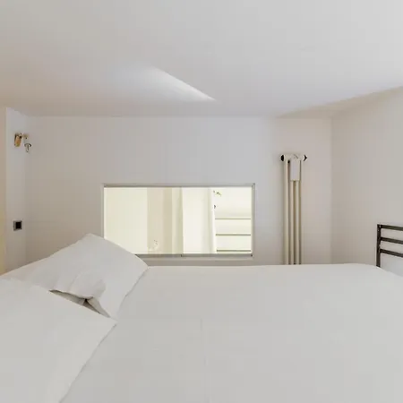 Modern With Mezzanine By Wonderful Italy Apartment