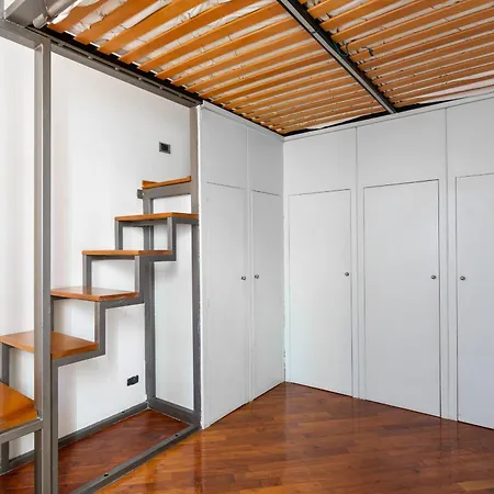 Modern With Mezzanine By Wonderful Italy Apartamento