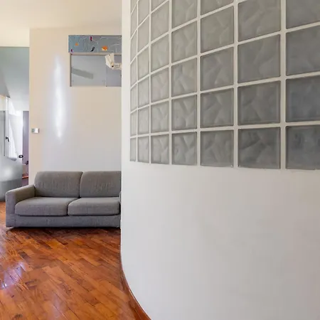 Modern With Mezzanine By Wonderful Italy Bologna