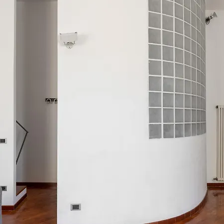 Modern With Mezzanine By Wonderful Italy Apartment